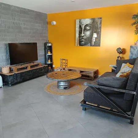 Villa Familiale En Provence Beaucaire (Gard)